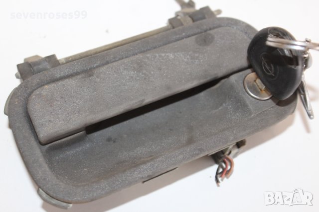 Дръжка външна предна лява с ключ Опел Вектра А 1.4i 1991 Opel Vectra A