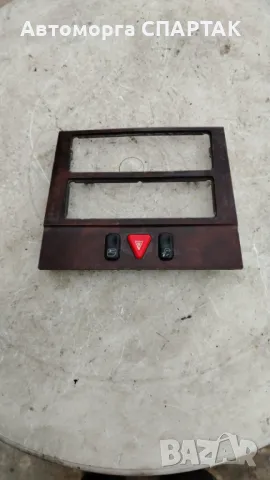 Централна конзола с копчета за Мерцедес Е класа В210 от Mercedes E200 W210