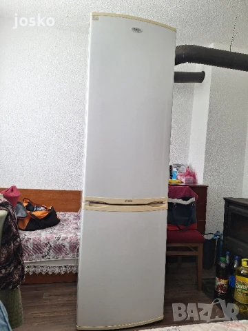 Хладилник Whirlpool