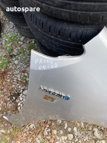 Десен калник за Тойота Приус/Toyota Prius 2004–2008г. , снимка 2 - Части - 52038592