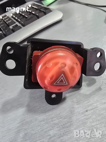 06016 Авариен бутон за Nissan Almera Tino