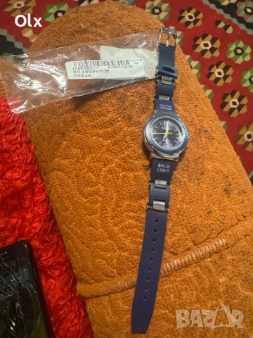 Часовник water resist back light 