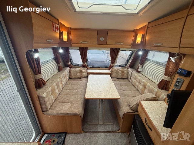 Кaравана АCE AWARD-Кралска Спалня/МOVER/СОЛАР/ФОРСЕЛТ/TV/DVD/Инвертор 220v/FULL MAX/КАТО НОВА, снимка 17 - Каравани и кемпери - 52718350