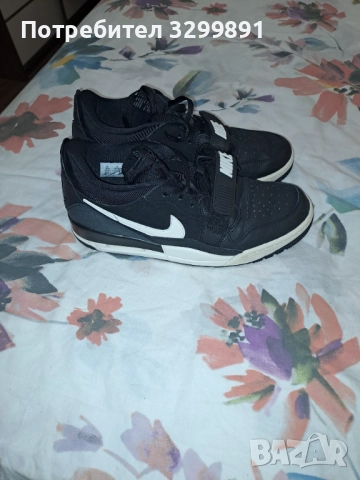 Маратонки Найк Джордан номер 43, снимка 4 - Спортни обувки - 51488879