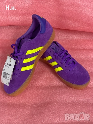 Дамски маратонки Adidas, снимка 3 - Маратонки - 52986217