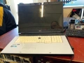 Лаптоп Fujitsu Amilo Pi3660 | 18.4" екран – Идеален за филми и работа, снимка 1