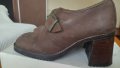Модерни обувки лоуфъри от естествена кожа набук, номер 36, снимка 1 - Дамски обувки на ток - 37619492