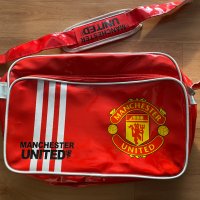 Спортна чанта - сак на Manchester United, снимка 1 - Сакове - 31065791
