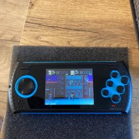 Ретро конзола - Sega Mega Drive Arcade ultimate portable video game player от Blaze, снимка 1 - Други игри и конзоли - 39119737