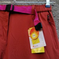 Продавам нов оранжев разтеглив бързосъхнещ панталон с армирани кръпки на крачолите Misty Mountain , снимка 3 - Панталони - 38255143