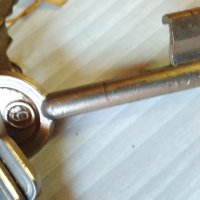 Стари ключове на връзка №3 ,7 броя, снимка 4 - Антикварни и старинни предмети - 34305504