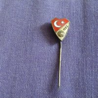 Футболна значка на Турция винтидж емайл, снимка 1 - Футбол - 38773855