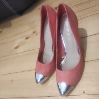 Дамски обувки с ток номер 36, снимка 3 - Дамски боти - 42875269