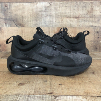 Nike AirMax 270 Triple Black / Оригинална Кутия, снимка 1 - Спортни обувки - 44667560