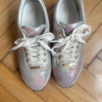 Обувки Alpino, снимка 2 - Дамски ежедневни обувки - 42221334