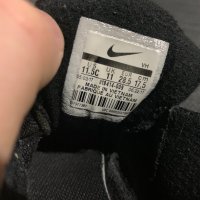 Nike black 28,5, снимка 3 - Детски маратонки - 30731092