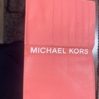 Портфейл за карти Michael Kors , снимка 3 - Портфейли, портмонета - 42850174