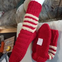 Ръчно плетени дамски чорапи от вълна, размер 37, снимка 1 - Дамски чорапи - 42253268
