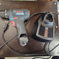 Винтоверт и прахосмукачка Bosch professional GSR 12v-15 и GAS 10.8v-Li, снимка 1 - Винтоверти - 44568527