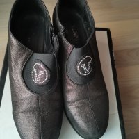 Дамски боти, снимка 3 - Дамски обувки на ток - 38064103