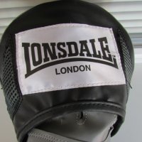 Лапа за бокс  Lonsdale London, снимка 4 - Бокс - 40443285