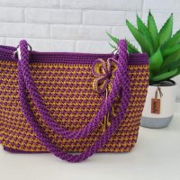 Ръчно плетена дамска чанта, снимка 2 - Чанти - 40518998