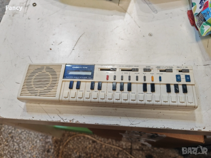 Малък синтезатор Casio VL 1, снимка 1
