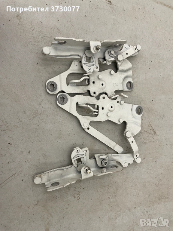 BMW F10 F11 панти преден капак, снимка 1