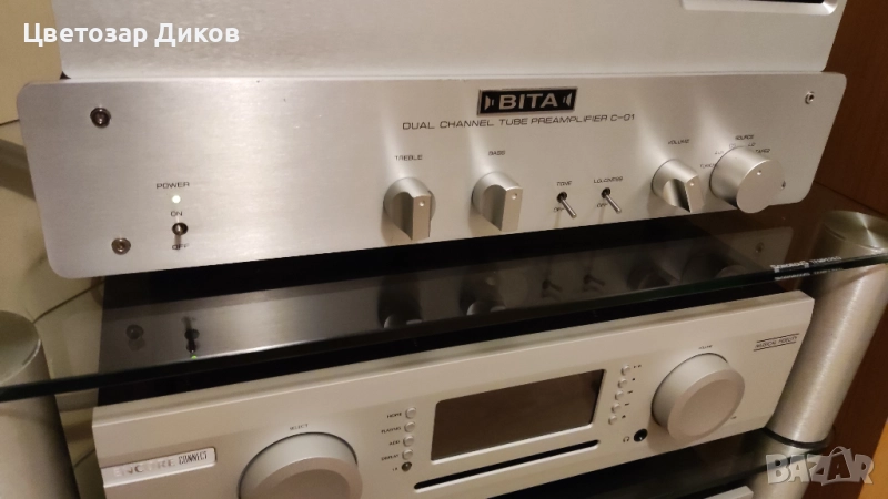 BITA Dual Channel Tube Preamplifier C-01, снимка 1