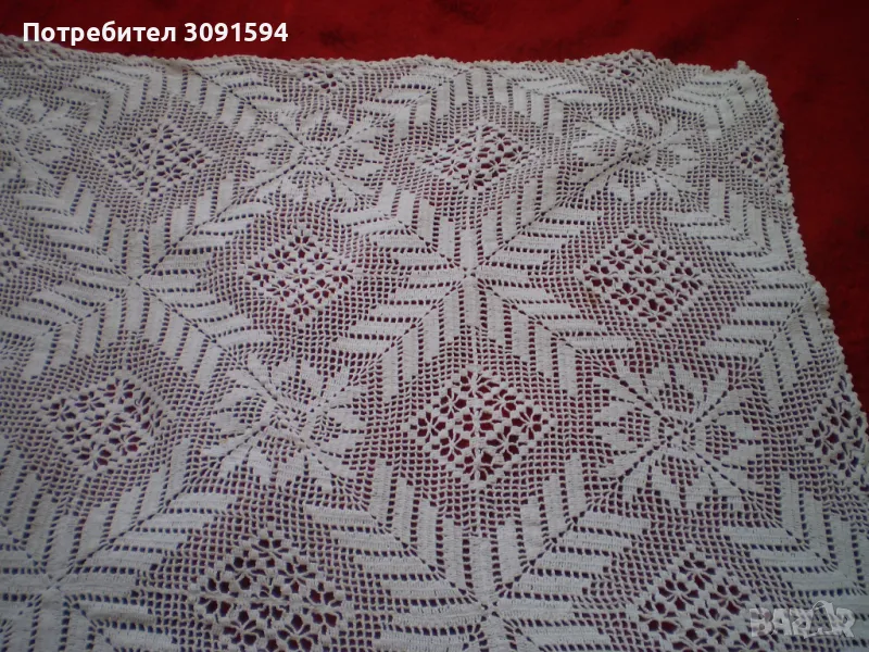 Красива бяла правоъгълна плетена на една кука покривка, снимка 1
