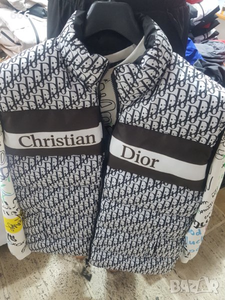 Елеци, снимка 1