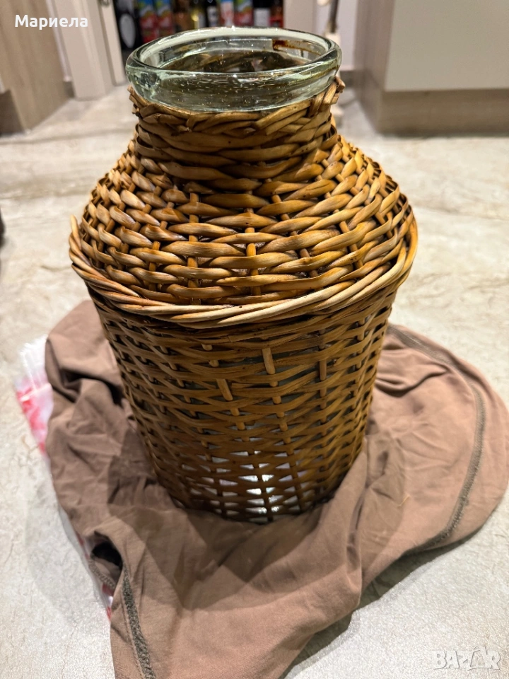 Стар буркан с оплетка,цена 13 евро., снимка 1