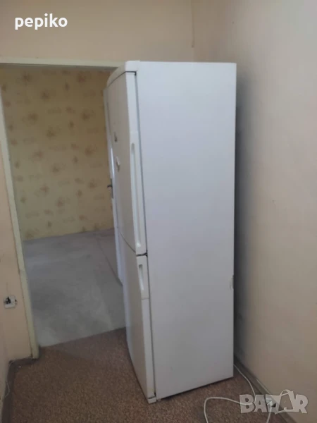 Продавам  употребяван хладилник с фризер GAMALUX, снимка 1