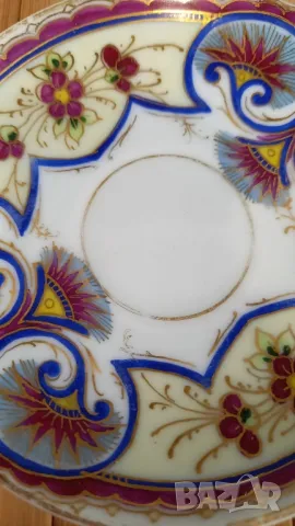 2 порцеланови чаши за кафе и кана, снимка 3 - Сервизи - 50168411