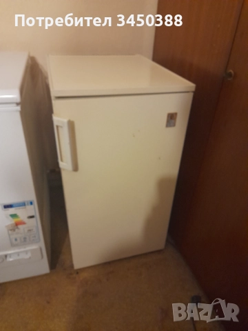 Малък хладилник , снимка 4 - Хладилници - 52449503