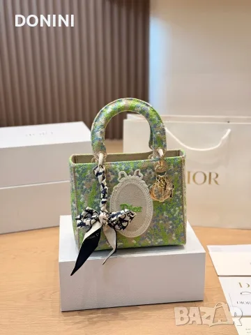 Christian Dior Дамска чанта, кожа, снимка 3 - Чанти - 56323859