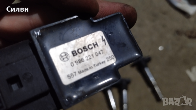 Оригинална запалителна бобина бобини Bosch 0986221047 за ВАГ 1,2 Поло 4 Сеат Ибиза 3 Фабиа 1.2, снимка 6 - Части - 44518503