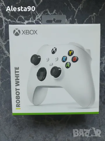 Безжичен контролер Microsoft - Robot White (Xbox One/Series S/X), снимка 3 - Аксесоари - 49405651