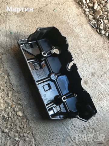 Капак клапани /Suzuki Grand Vitara 2005-2014 1.9DDiS, снимка 2 - Части - 38397600