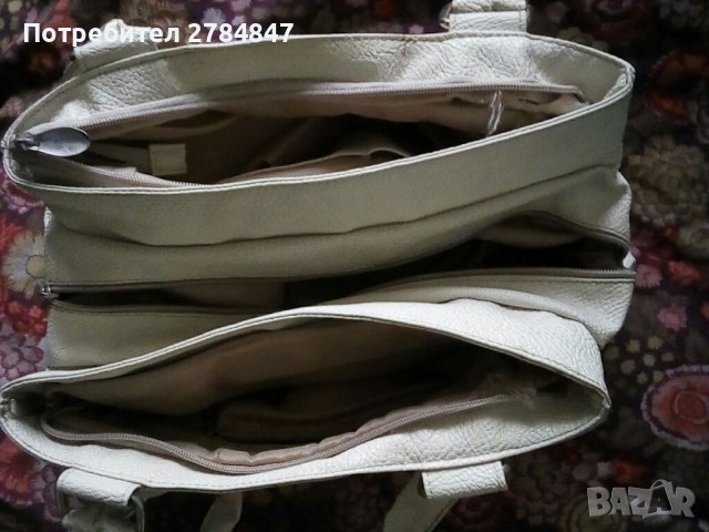 Дамска чанта, снимка 4 - Чанти - 37867859