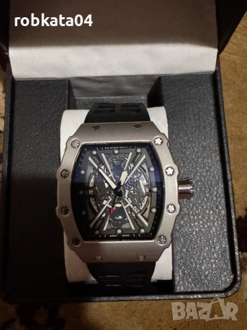 Richard Mille-Часовник