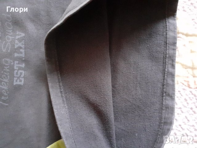 Ватирана блузка 116-122см , снимка 3 - Детски Блузи и туники - 39426788