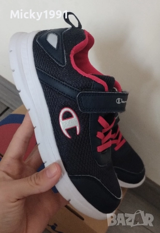 Champion олекотени маратонки / като нови, снимка 2 - Детски маратонки - 51780027