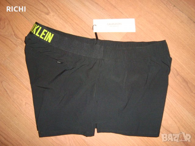 Calvin Klein нови шорти, снимка 4 - Къси панталони и бермуди - 30993436