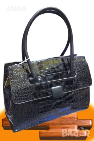Стилна дамска чанта