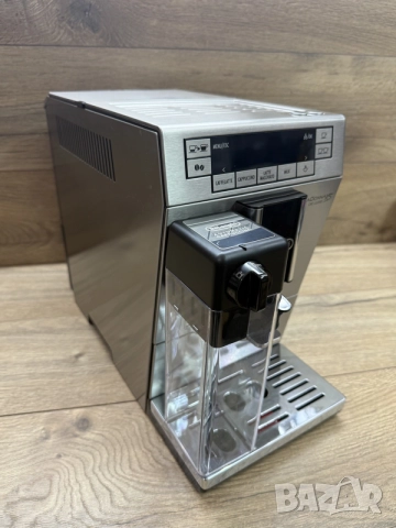 Кафемашина Delonghi PrimaDonna xs De Luxe Type:ETAM36.365.M, снимка 4 - Кафемашини - 56300554