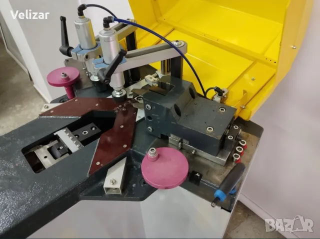 Автоматична ъглонабивна машина Schuco Германия, снимка 8 - Други машини и части - 49853678