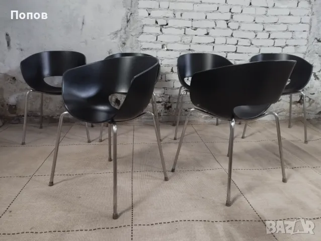 Дизайнерски италиански столове Orbit , снимка 8 - Столове - 49156439