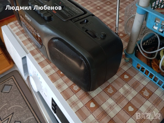 Радиокасетофон Sony CFS-B11L, снимка 5 - Радиокасетофони, транзистори - 54095475