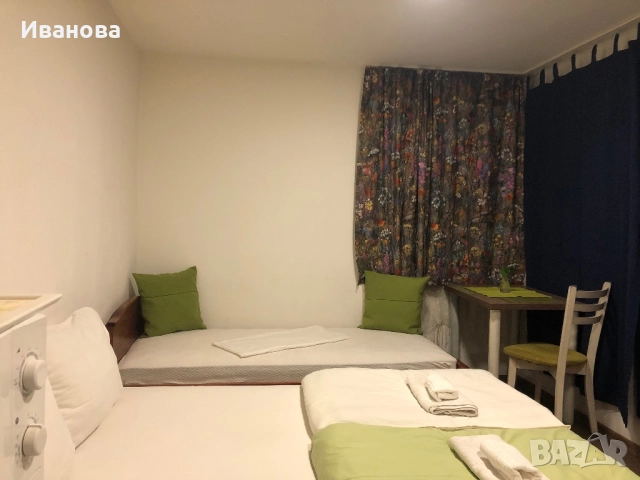 Варна  -  Студио Орхидея до Морската градина ИУ, снимка 14 - Квартири, нощувки - 22094275